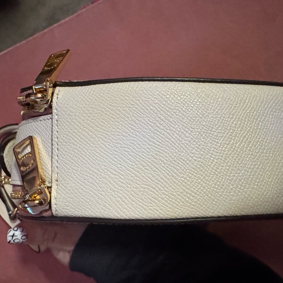 Coach Heart-Shaped Bag with Pink Cherry Design - Picture 5 of 9